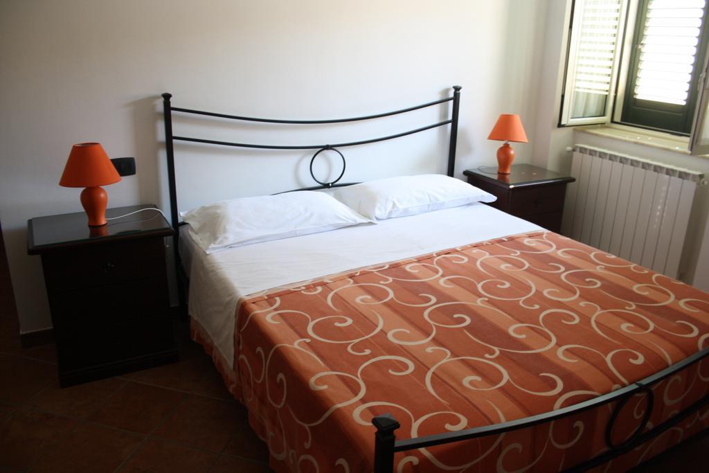 Bed and Breakfast Kerkent Agrigent Zimmer foto