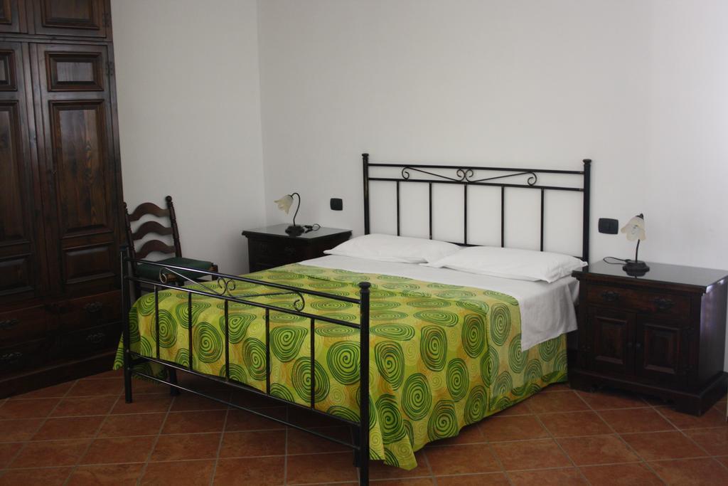 Bed and Breakfast Kerkent Agrigent Zimmer foto