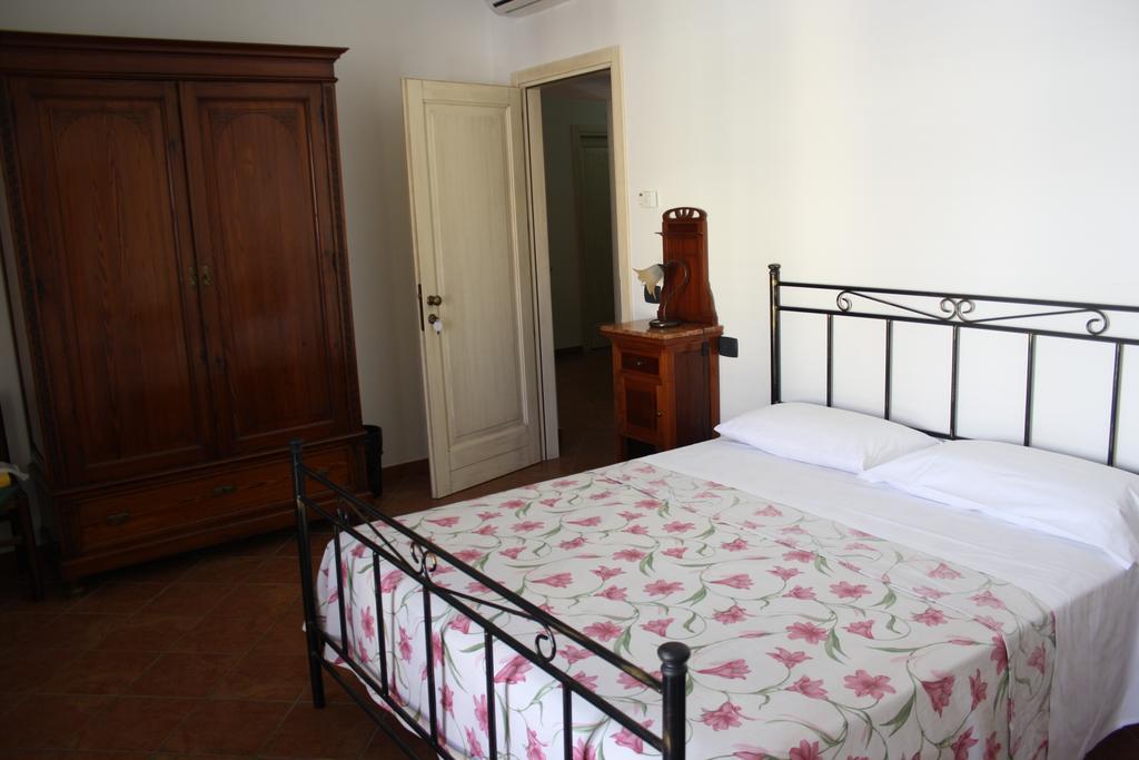 Bed and Breakfast Kerkent Agrigent Zimmer foto