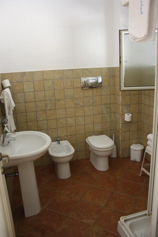 Bed and Breakfast Kerkent Agrigent Zimmer foto